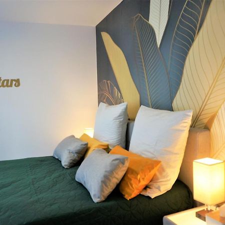 Mein Apartment, Stars Mit Balkon Und Klima Fuer Bis Zu 4 Personen ฟรังเคนทาล ภายนอก รูปภาพ