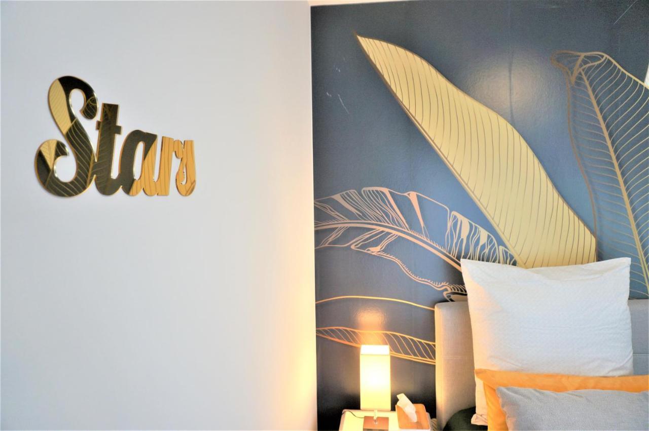 Mein Apartment, Stars Mit Balkon Und Klima Fuer Bis Zu 4 Personen ฟรังเคนทาล ภายนอก รูปภาพ