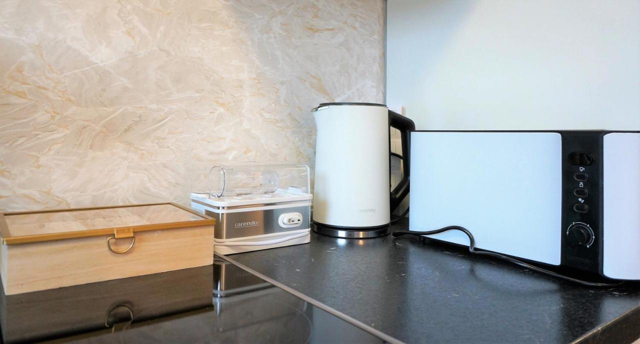 Mein Apartment, Stars Mit Balkon Und Klima Fuer Bis Zu 4 Personen ฟรังเคนทาล ภายนอก รูปภาพ