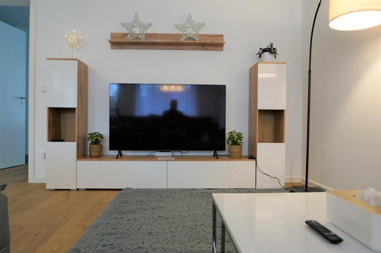 Mein Apartment, Stars Mit Balkon Und Klima Fuer Bis Zu 4 Personen ฟรังเคนทาล ภายนอก รูปภาพ