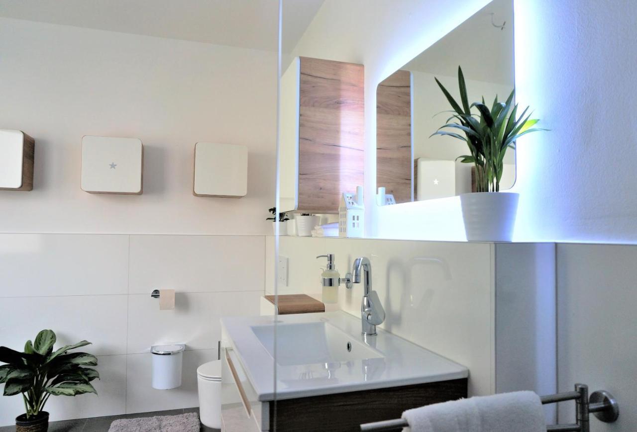 Mein Apartment, Stars Mit Balkon Und Klima Fuer Bis Zu 4 Personen ฟรังเคนทาล ภายนอก รูปภาพ