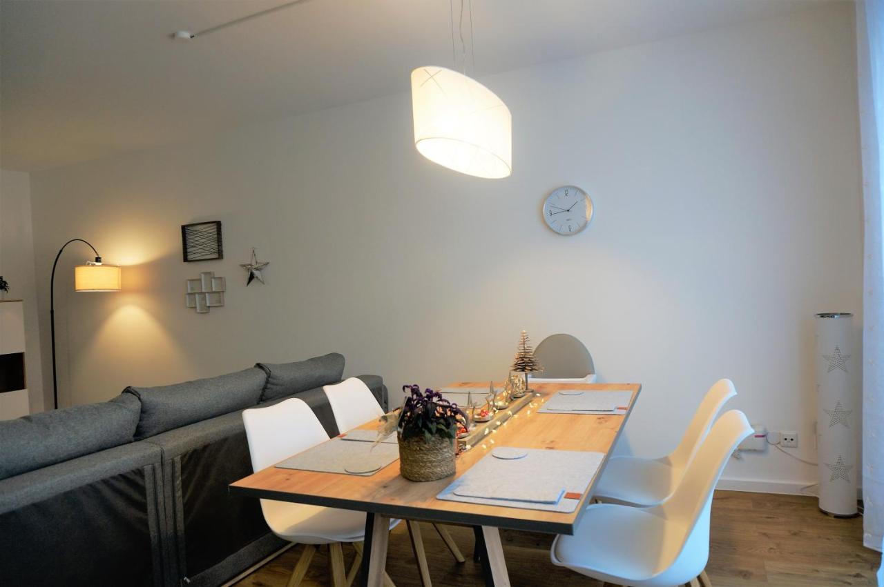 Mein Apartment, Stars Mit Balkon Und Klima Fuer Bis Zu 4 Personen ฟรังเคนทาล ภายนอก รูปภาพ